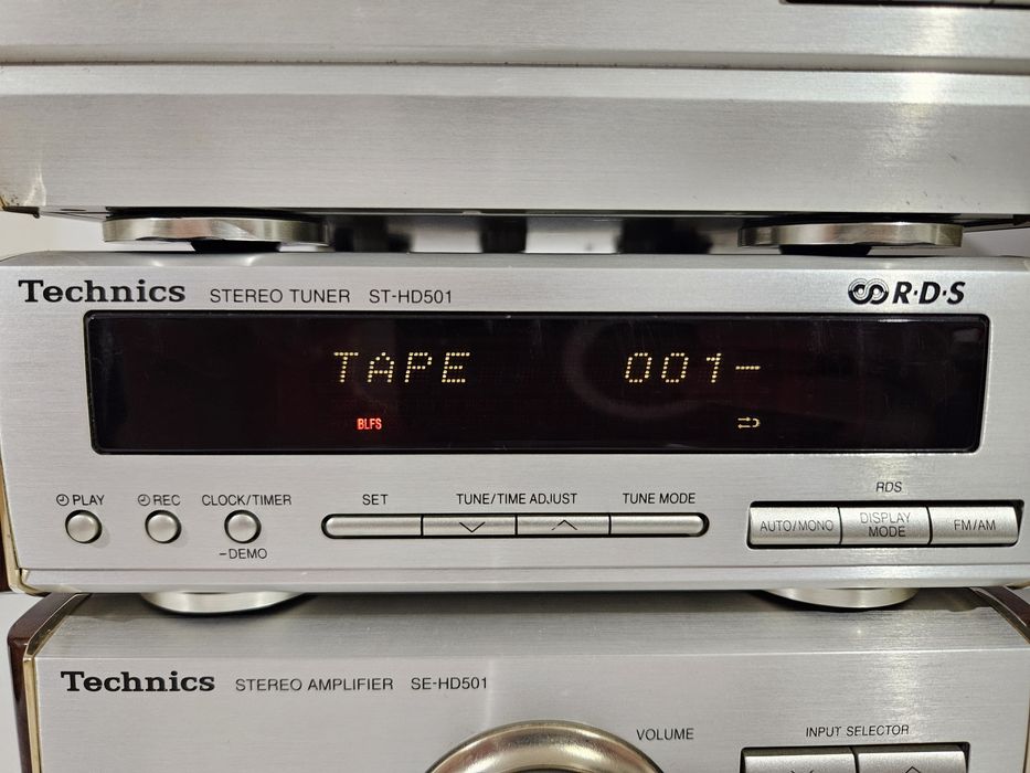 Wieża technics hd501