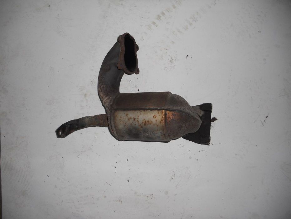 Катализатор, корпус на Renault Trafic, Opel Vivaro, Nissan Primastar