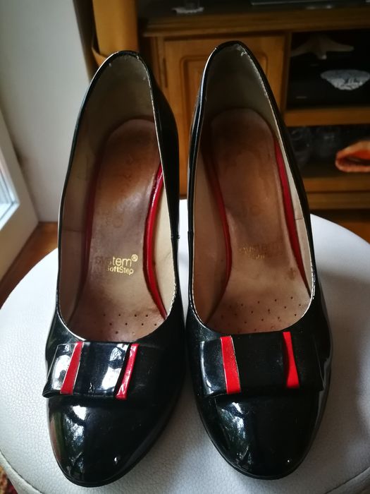 Buty damskie, lakierowane szpilki, Arka, rozmiar 39