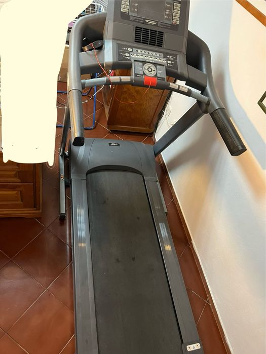BH F3 Treadmill64550715564418121