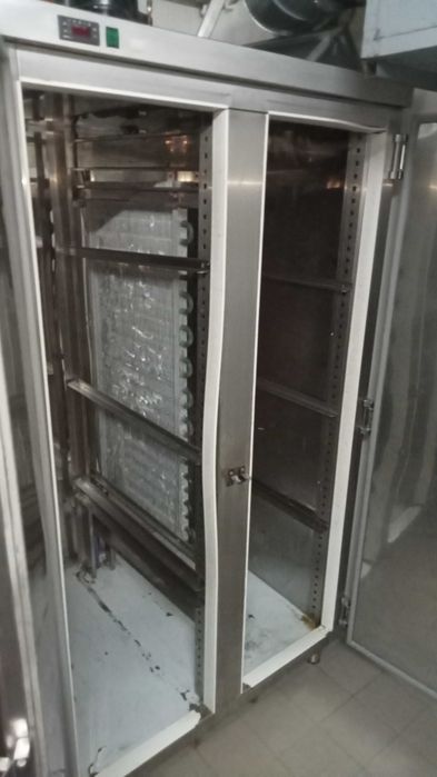Frigorífico industrial tabuleiros 75*45