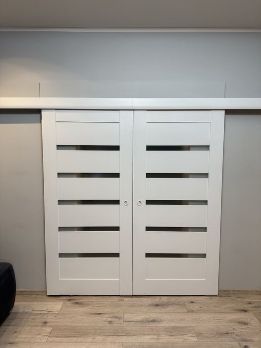 Drzwi przesuwne + 2 szt pokojowe