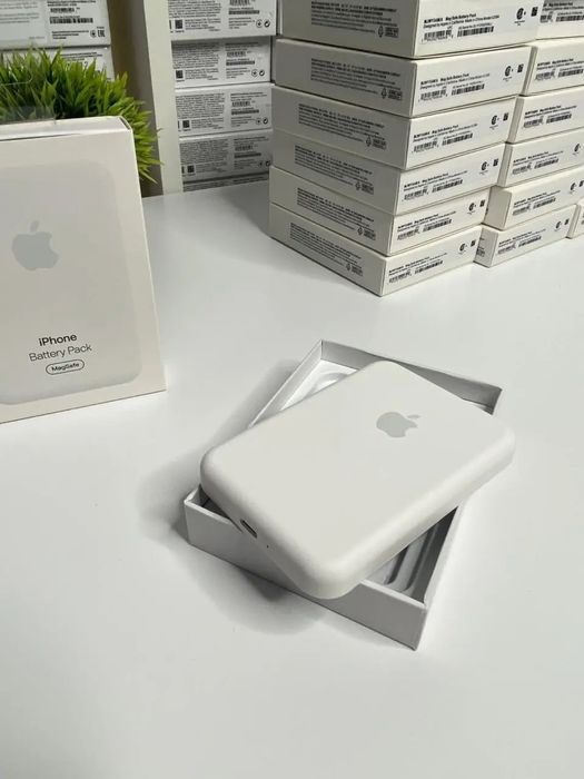 Apple Magsafe battery pack 5000mAh