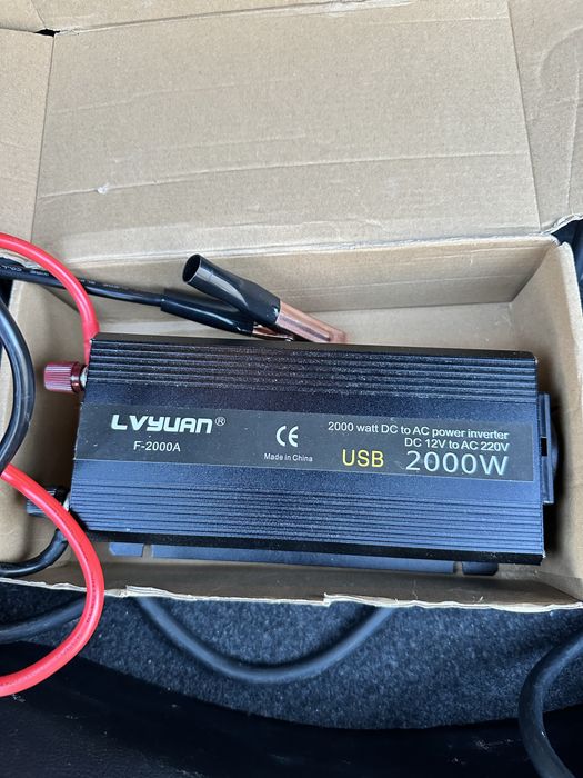 Інвертор Lvyuan 2000 W 12-220V