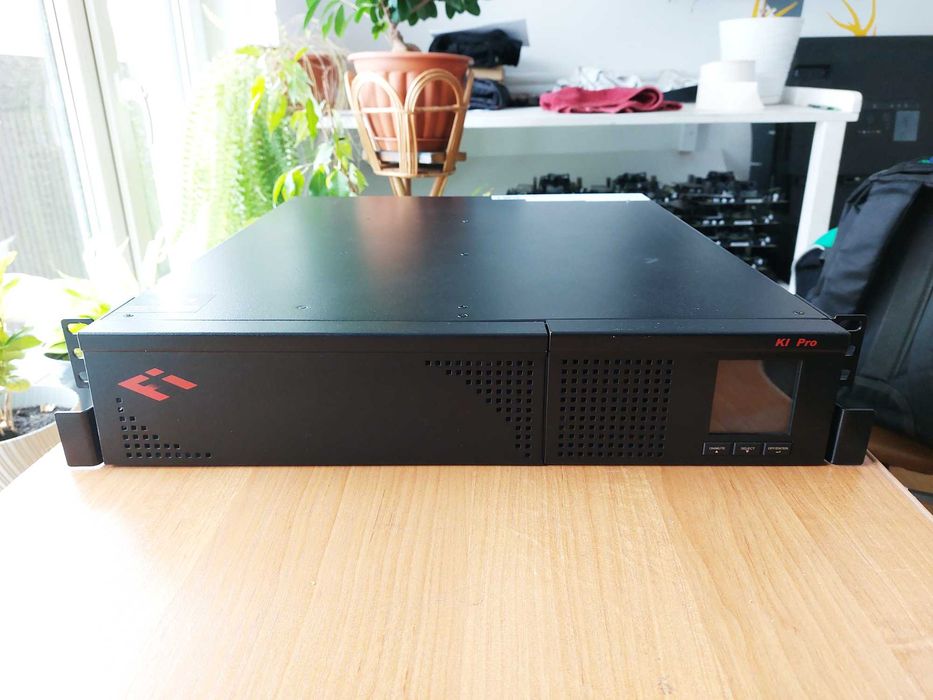 Zasilacz UPS Fideltronik KI PRO 1500 J 1500VA / 1200W