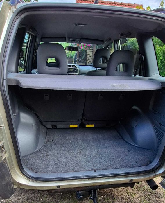 Toyota     Rav 4