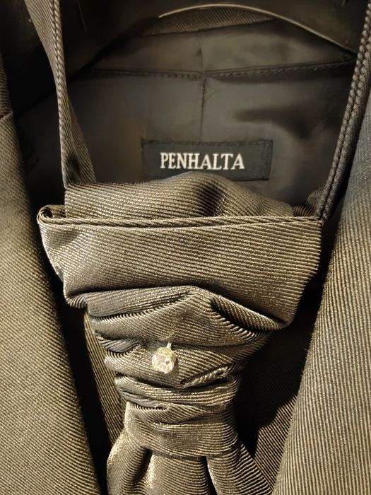 Fato de homem cerimônia