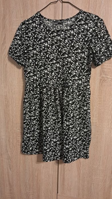 Sukienka z cropp xs