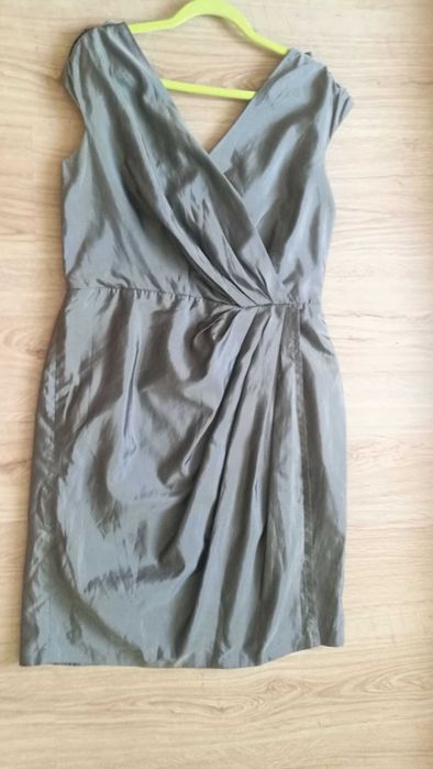 Sukienka Monnari jedwab, r. 40.