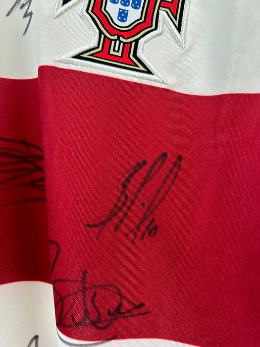 Camisola da Seleção de Portugal nova assinada pelo 11 titular - M/L