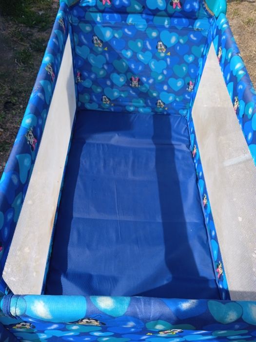 Łóżeczko turystyczne