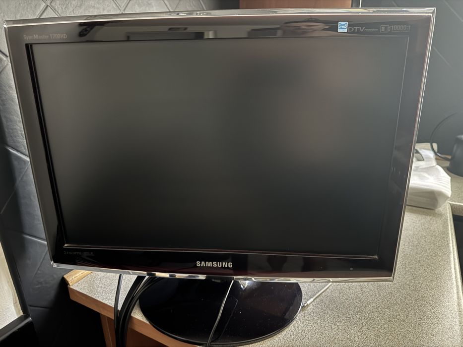 Monitor Telewizor  Samsung T200HD z funkcją TV