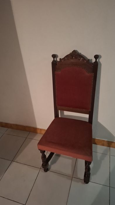 Mobilia quarto de casal completa madeira escura clássico