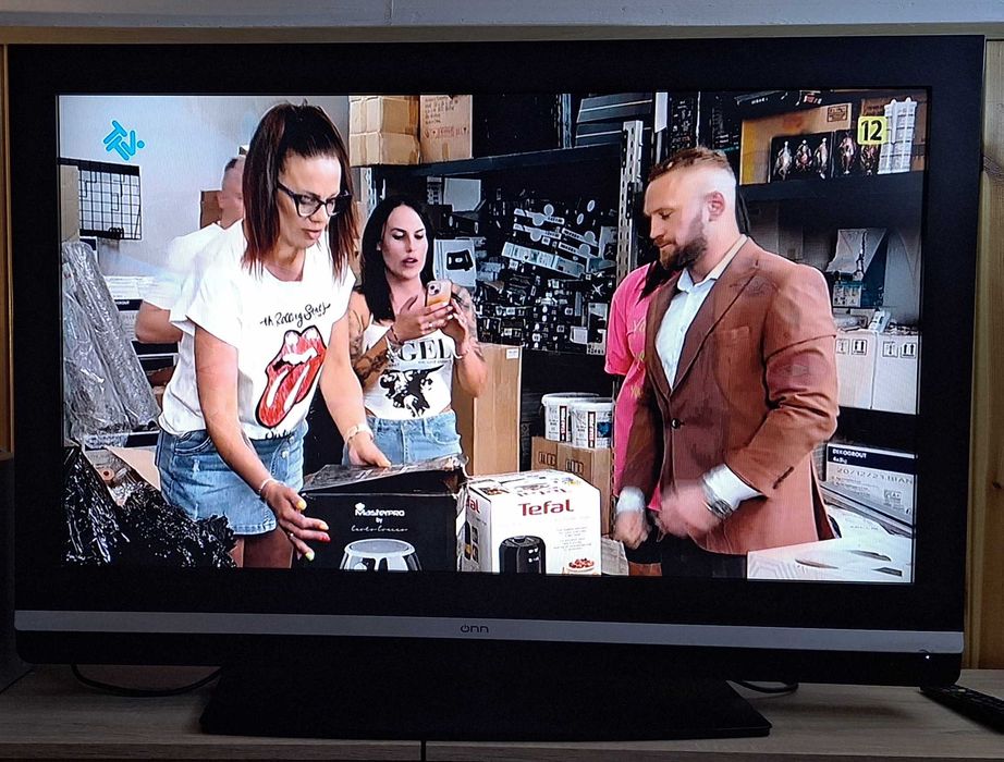 TELEWIZOR LCD ONN 42'' Sprawny