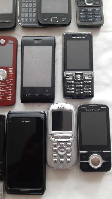 Telefony komórkowe - różne  !!!