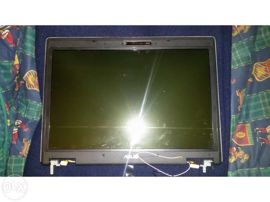 ASUS F3J Complete Upper Casing/Parts64552448143747121