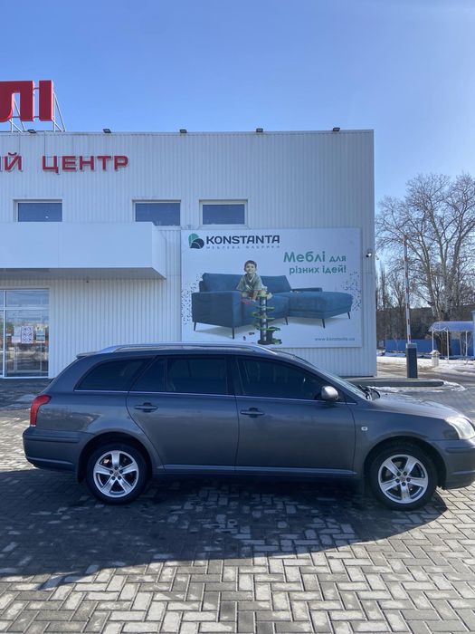 Продам Toyota Aventis  Авто без вкладень
