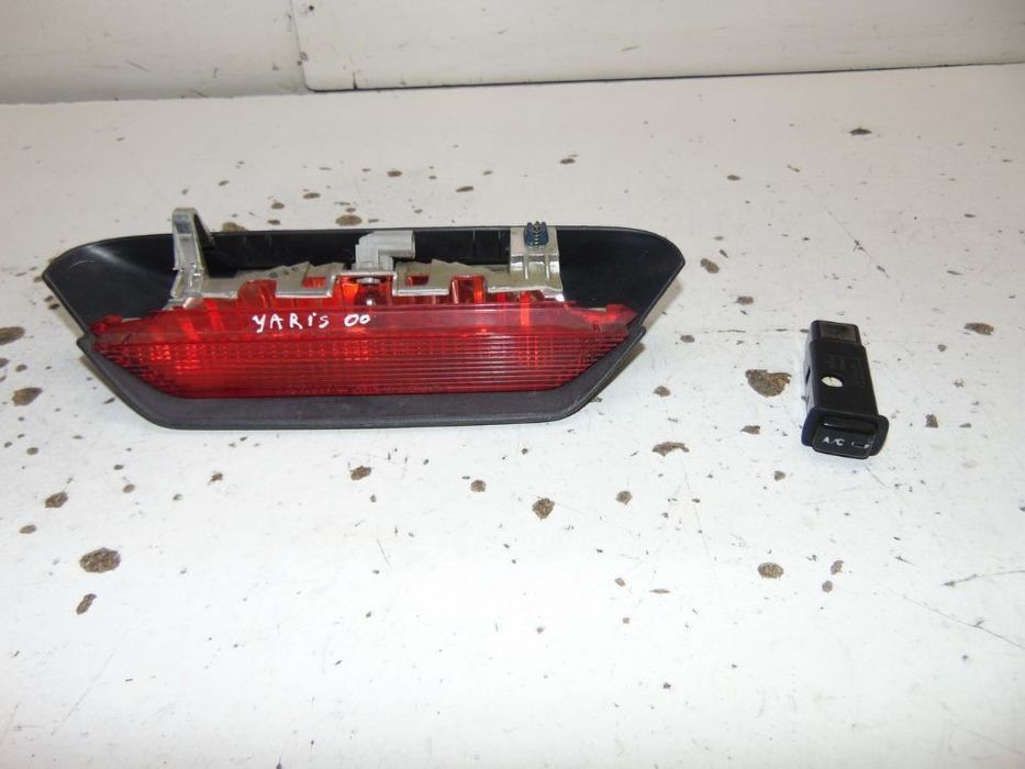 Toyota yaris 3 stop/Toyota corolla intereuptor