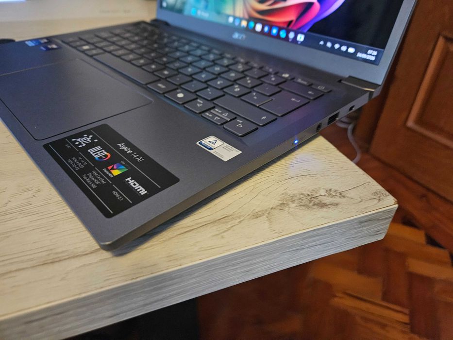 Portátil Acer Aspire 14 AI 14-52M-78K4 (14" OLED/Intel Ultra 7 258V/32GB DDR5/1TB/ARC 140V novo c/garantia