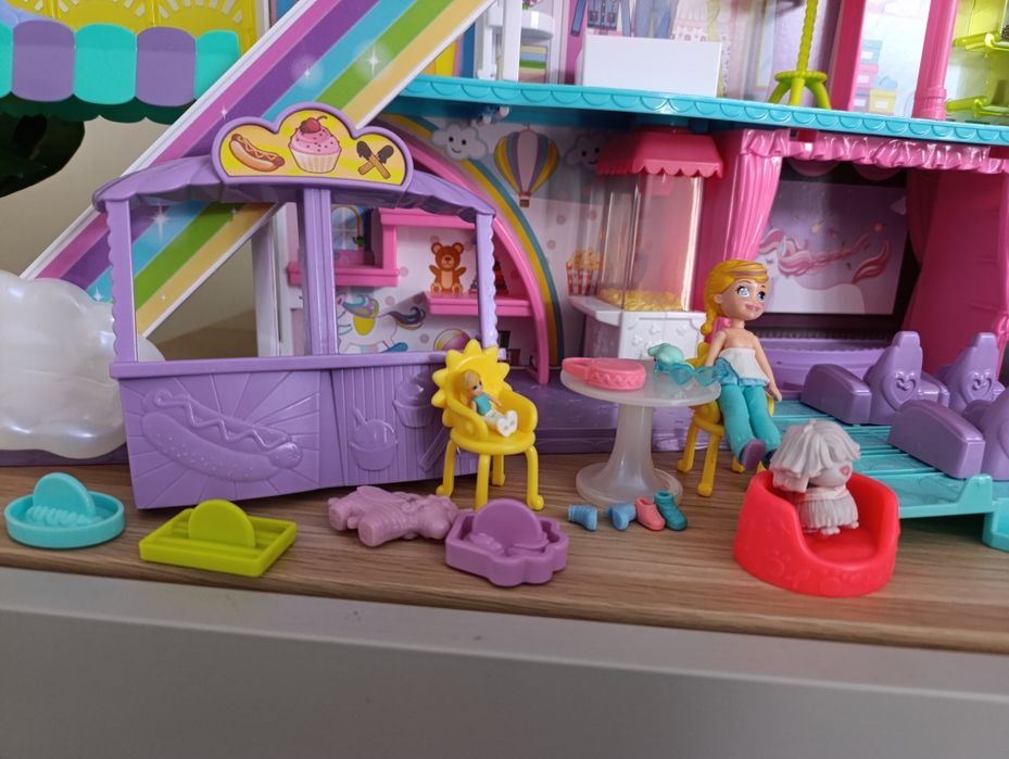Domek Polly pocket tęczowe centrum handlowe akcesoria