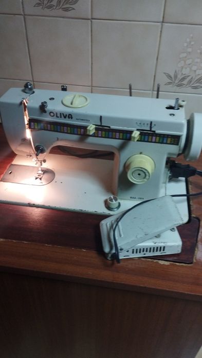 Máquina de Costura Oliva BAA 309