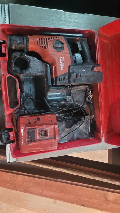 Młotowiertarja Aku Hilti