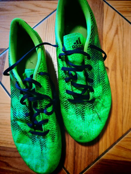 Buty piłkarskie korki Adidas R.45