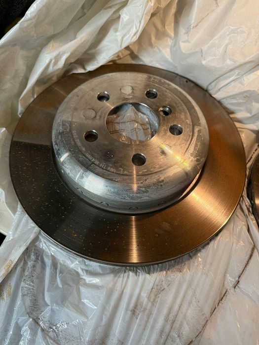 Гальма BMW G20 оригнальні (гальмові диски - суппорти - колодки)