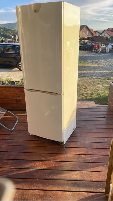Lodówko zamrażarka INDESIT