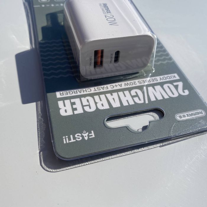 Блок Remax,АдаптерFM модуль,зарядний кабель, шнурок, microUSB,Type-C