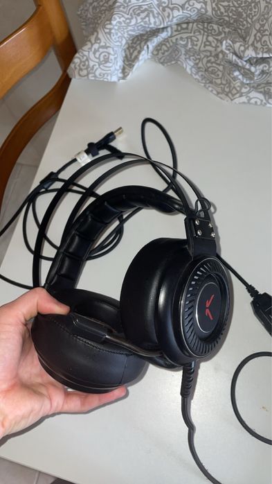 rato e fones gaming