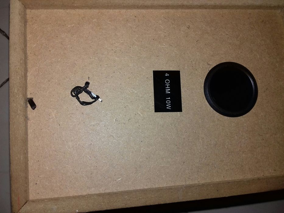 Colunas um par marca Sony