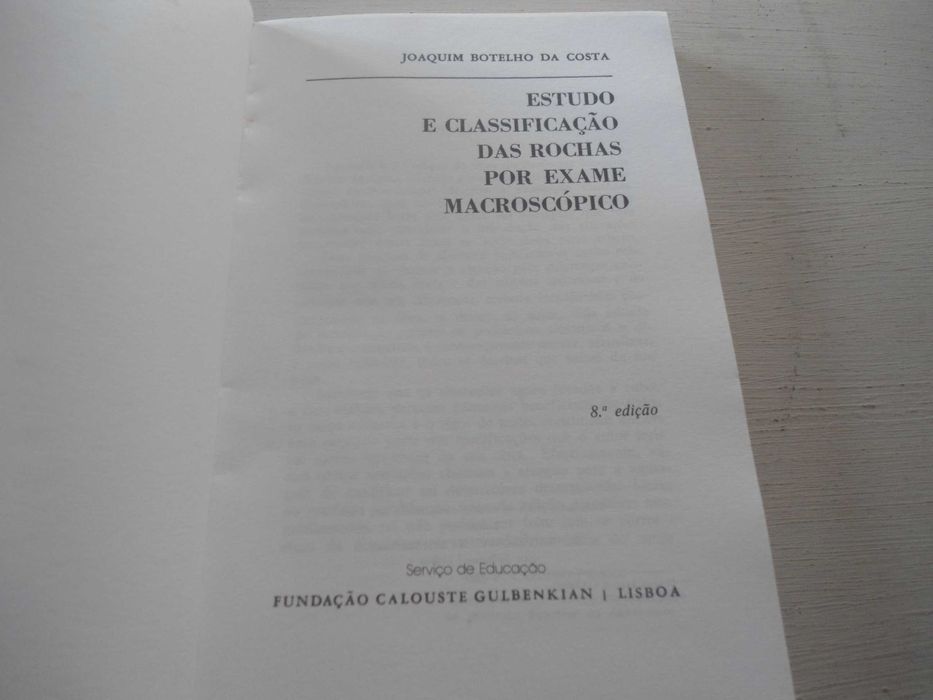 Estudo e Classificação das rochas por exame macroscópico Joaquim Costa