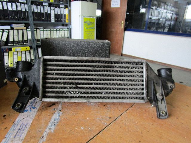 Radiador do intercooler FORD Focus I Sedan (DFW)