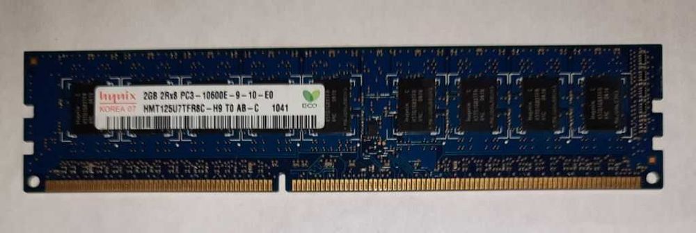 2Gb DDR3 Hynix HMT125U7TFR8C-H9 PC3-10600E-1333MHz ECC