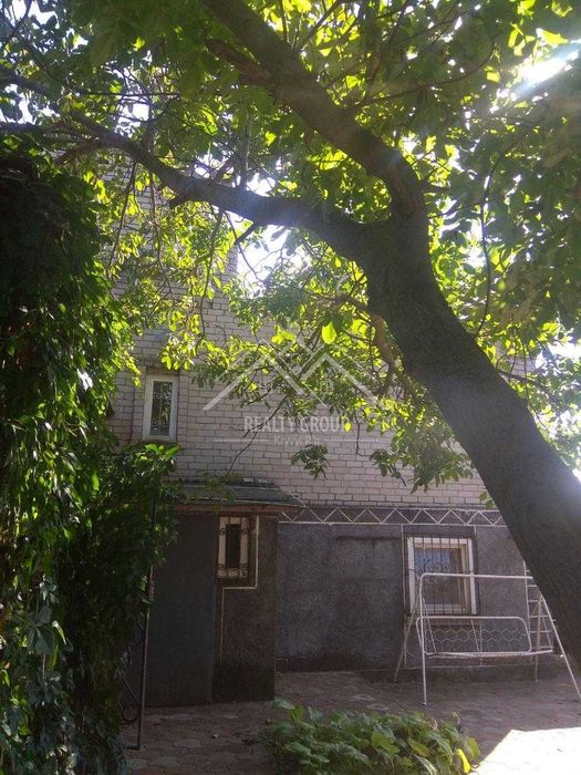 Продам маєток з каміном, з виходом до річки Боковенька. Євідновлення