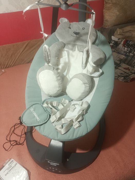 Продам Укачивающий центр El Camino Hugs ME 1077