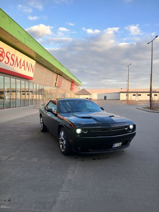 Dodge Challenger