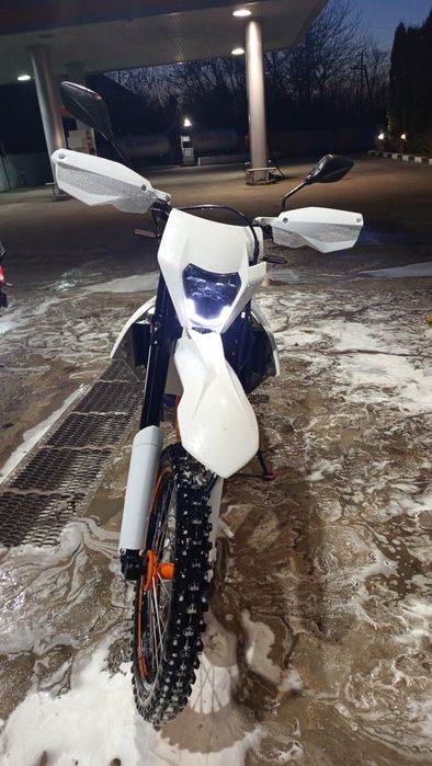 Мотоцикл Геон GNS 300 2025 року