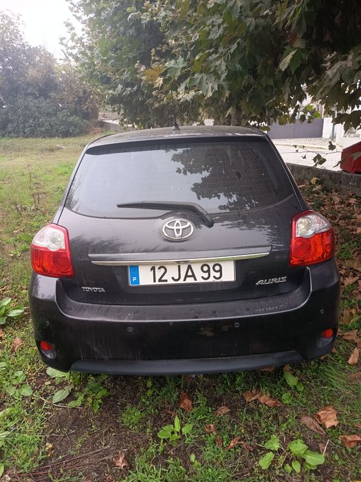 Toyota Auris 1.4 Gasolina – 2010 – 210.185 km — photo 5