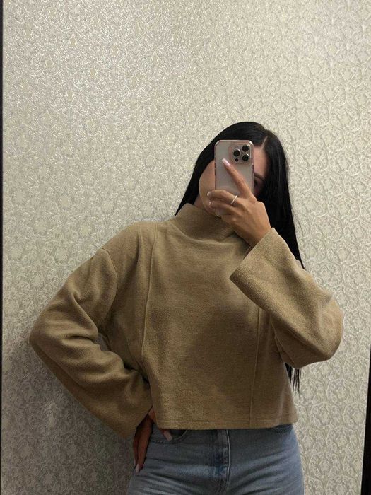 Кофти/светри жіночі різні