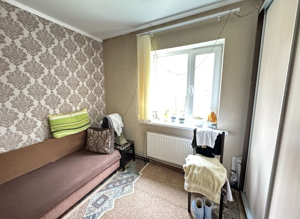 Гарний капітальний будинок в М.Камянка