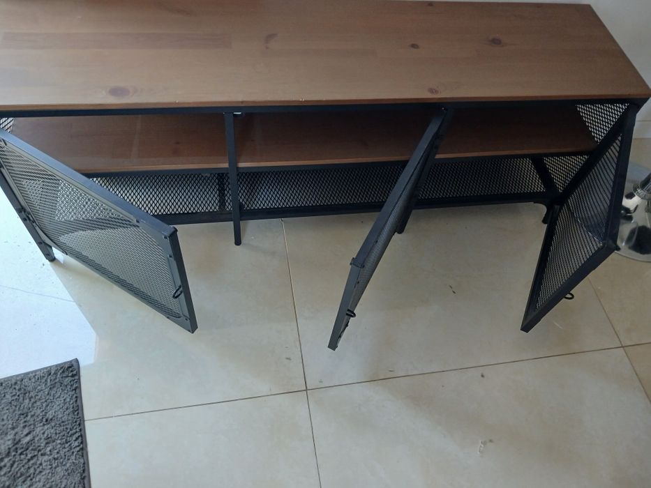 Aparador 150x36x54