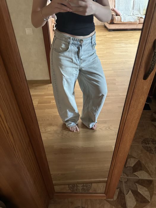 джинси Bershka,38 розміру,модель джинсів baggy