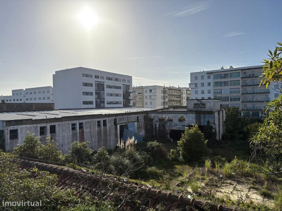 Terreno para construção em Ponta Delgada (São Pedro)