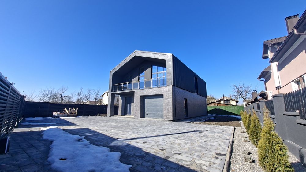 Продаж будинок. Площа 180м², 7сот. Комунікації. Розтермінування. єОселя