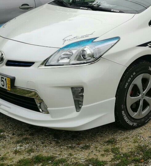 Avental lip spoiler toyota prius 2014