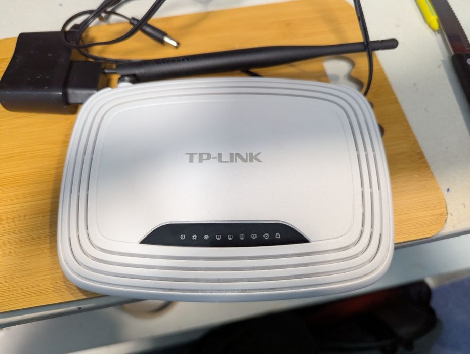 Роутер tp link wr740n