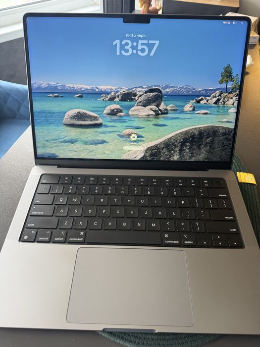 macbook pro m2 - купити ноутбуки - Ціна на OLX.ua