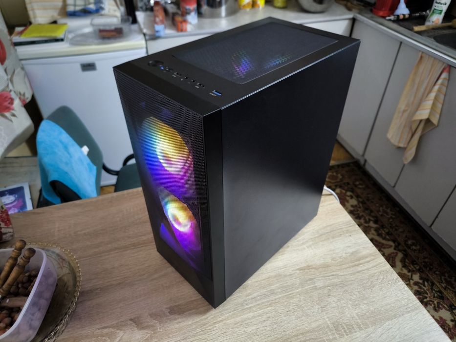 PC Do gier RGB Ryzen 5 16G DDR4 1TB SSD RTX W11